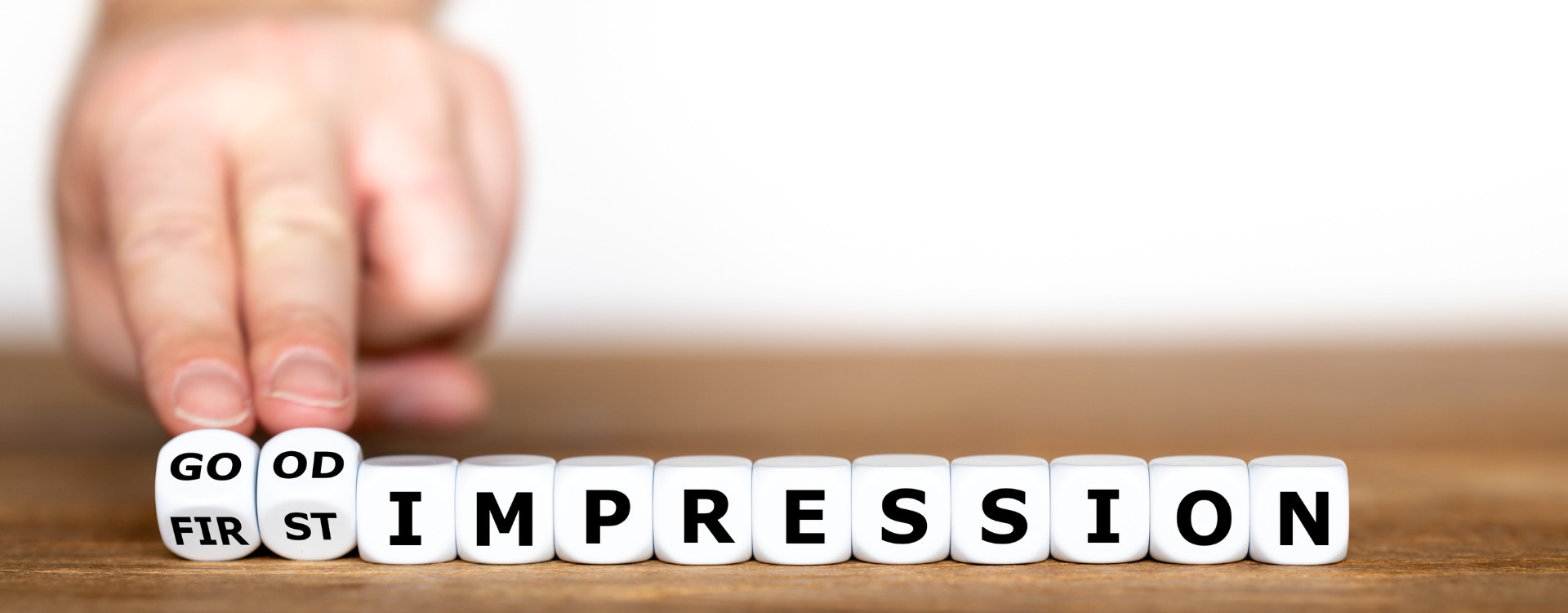 Tips to make a good first impression in an interview